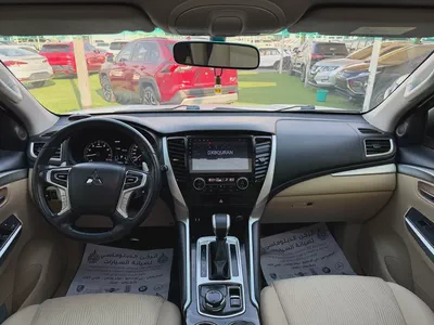 Mitsubishi Montero Sport -2019-GLS -4WD Medium Line - GCC -FREE ACCIDENT—ORIGINAL PAINT-10