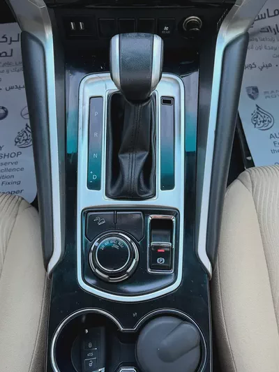 Mitsubishi Montero Sport -2019-GLS -4WD Medium Line - GCC -FREE ACCIDENT—ORIGINAL PAINT-11