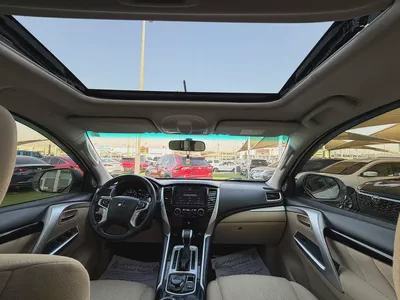 Mitsubishi Montero Sport -2019-GLS -4WD Medium Line - GCC -FREE ACCIDENT—ORIGINAL PAINT-17