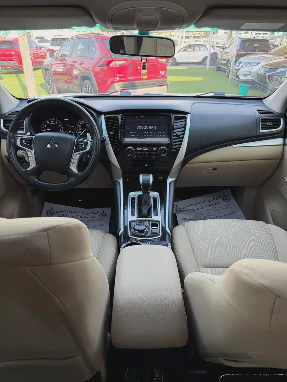 Mitsubishi Montero Sport -2019-GLS -4WD Medium Line - GCC -FREE ACCIDENT—ORIGINAL PAINT-7-7
