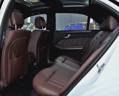 EXCELLENT DEAL for our Mercedes Benz E500 ( 2016 Model ) in White Color GCC Specs-17