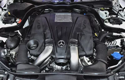 EXCELLENT DEAL for our Mercedes Benz E500 ( 2016 Model ) in White Color GCC Specs-18
