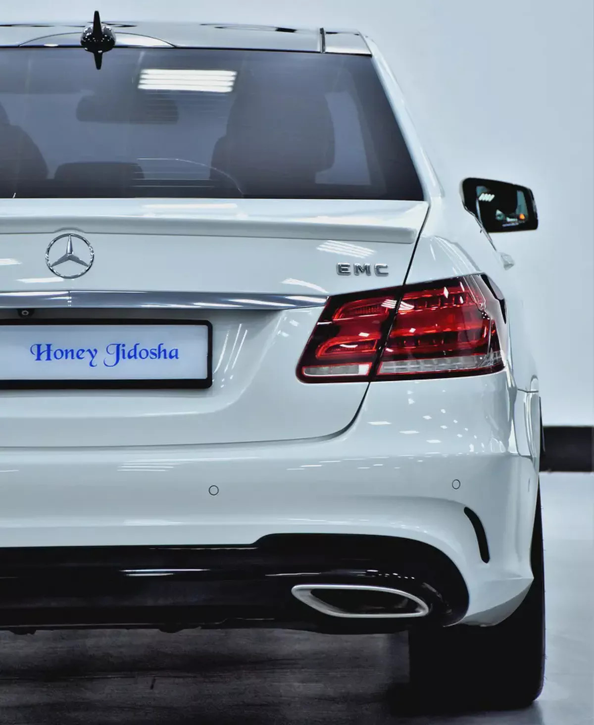 EXCELLENT DEAL for our Mercedes Benz E500 ( 2016 Model ) in White Color GCC Specs-9-9