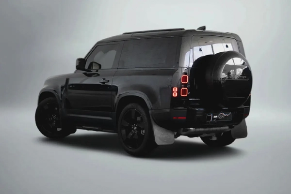 2024 Land Rover Defender 90 P400 HSE / Land Rover Warranty  Service Contract