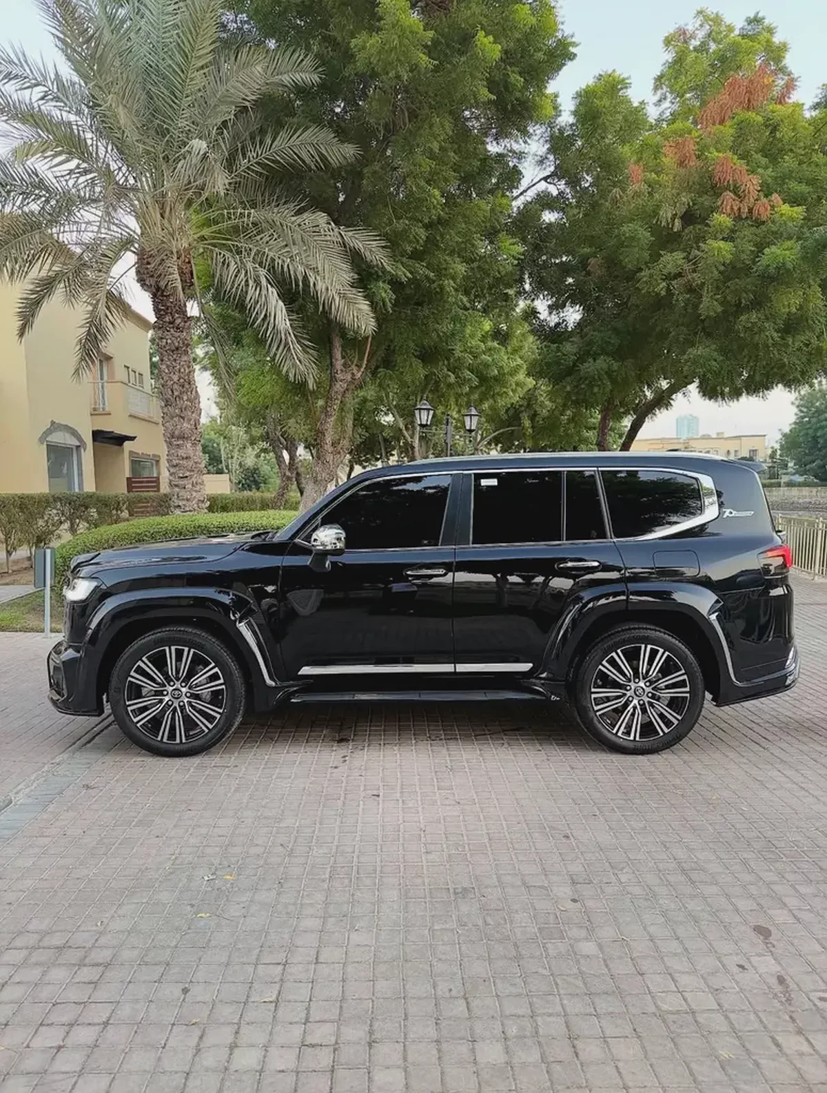 2026 Toyota Land Cruiser 4.0L - GCC Specs - Brand New!-8-8