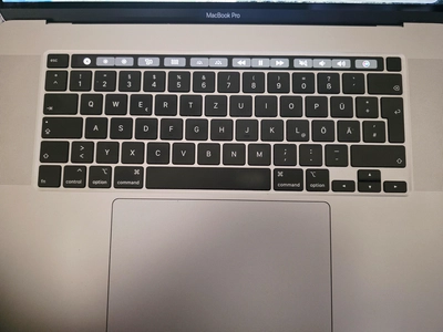 apple macbook pro 2019-4