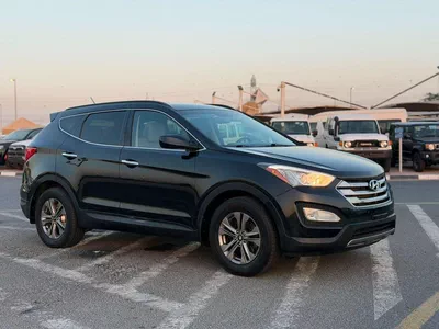 Hyundai Santa Fe  2016 Hyundai Santa Fe 2.4L V4 GDi Engine - Canadian Specs Clean Car - Eco Drive Mode --0