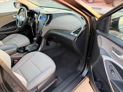 Hyundai Santa Fe  2016 Hyundai Santa Fe 2.4L V4 GDi Engine - Canadian Specs Clean Car - Eco Drive Mode --13