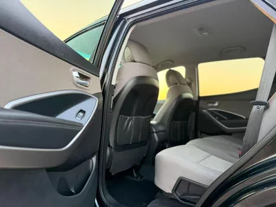 Hyundai Santa Fe  2016 Hyundai Santa Fe 2.4L V4 GDi Engine - Canadian Specs Clean Car - Eco Drive Mode --17