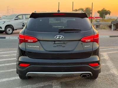 Hyundai Santa Fe  2016 Hyundai Santa Fe 2.4L V4 GDi Engine - Canadian Specs Clean Car - Eco Drive Mode --7