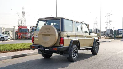 Toyota Land Cruiser 70 LC76 LX LX-16