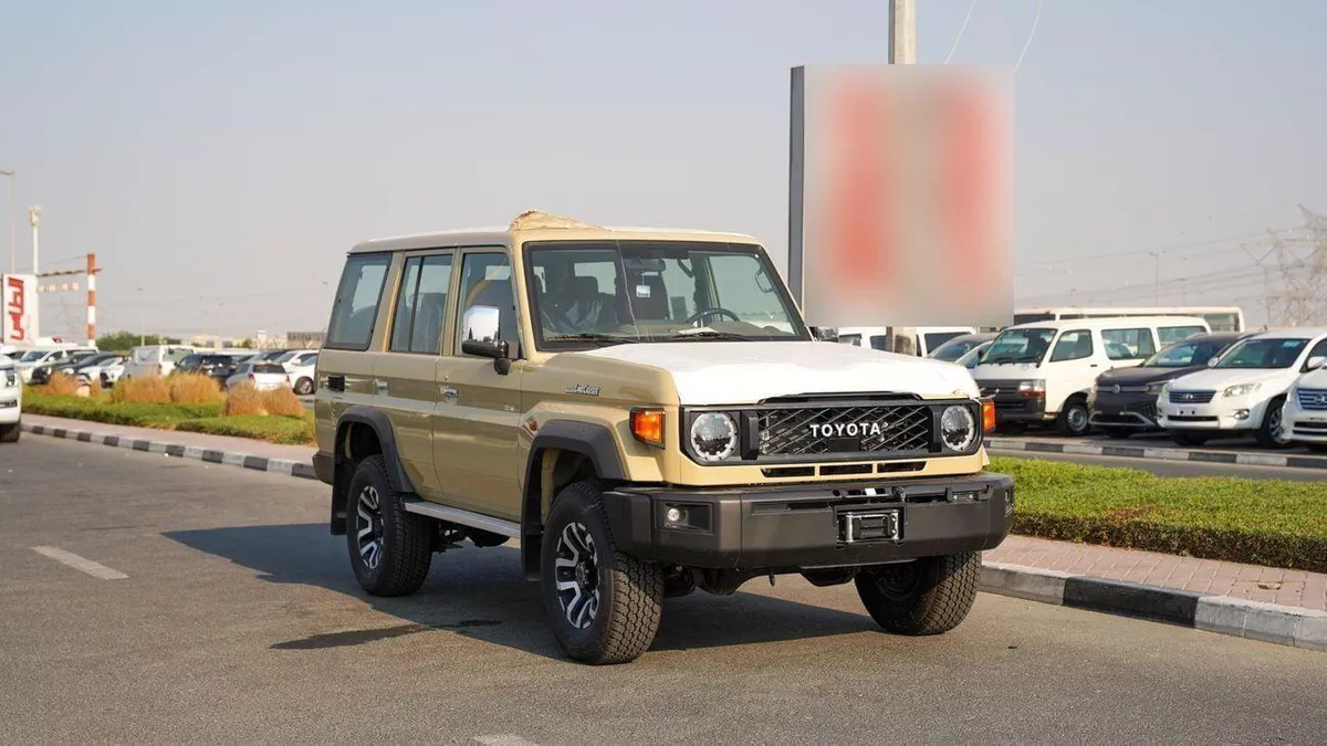 Toyota Land Cruiser 70 LC76 LX LX
