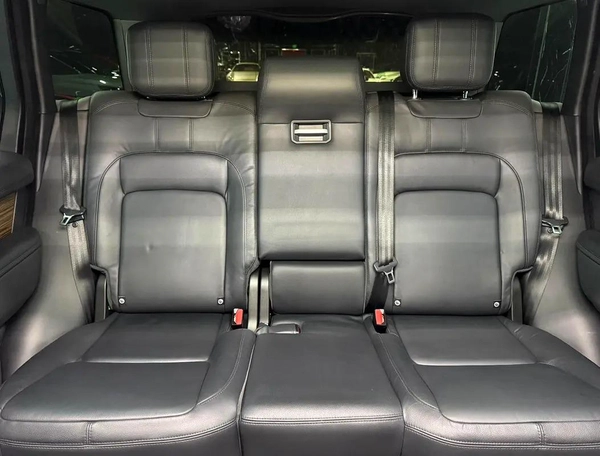 Land Rover Range Rover HSE 2021 | Original Paint | GCC | AL Tayer Warranty 2026 | Well Maintained