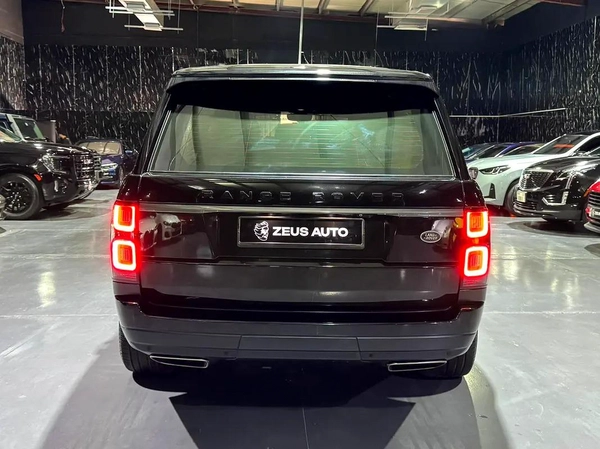 Land Rover Range Rover HSE 2021 | Original Paint | GCC | AL Tayer Warranty 2026 | Well Maintained
