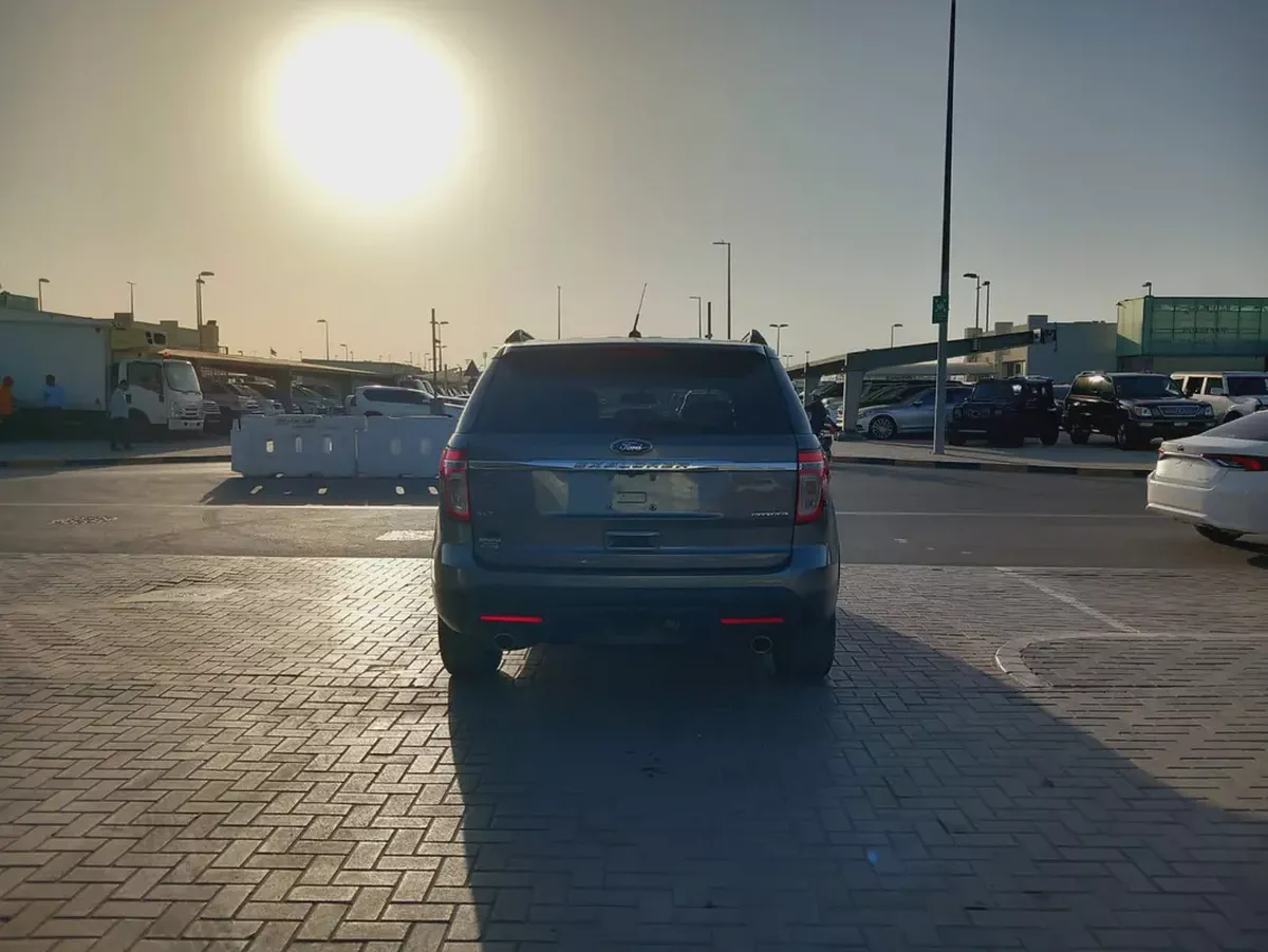 Ford Explorer XLT 2014 | Well Maintained | American Specs-7-7