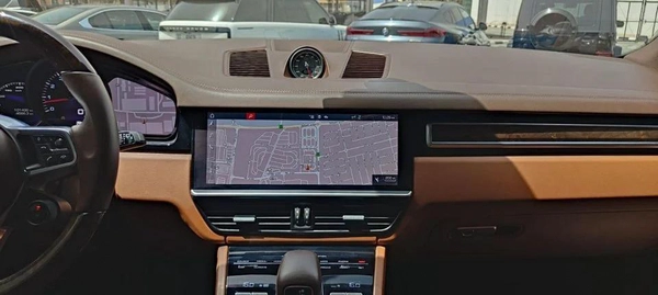 Porsche Cayenne STD SUV 3.6L Original paint 2020 GCC - AED 155,000