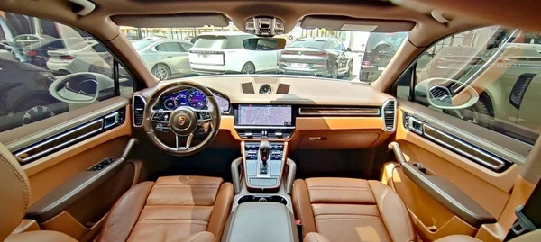Porsche Cayenne STD SUV 3.6L Original paint 2020 GCC - AED 155,000
