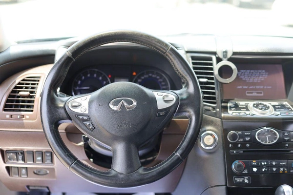 Used Infiniti QX70 3.7L Excellence 2019