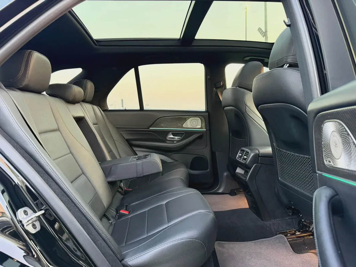 (2022) MERCEDES GLE350 //AMG// FULL OPTION -EXCELLENT CONDITION--13-13