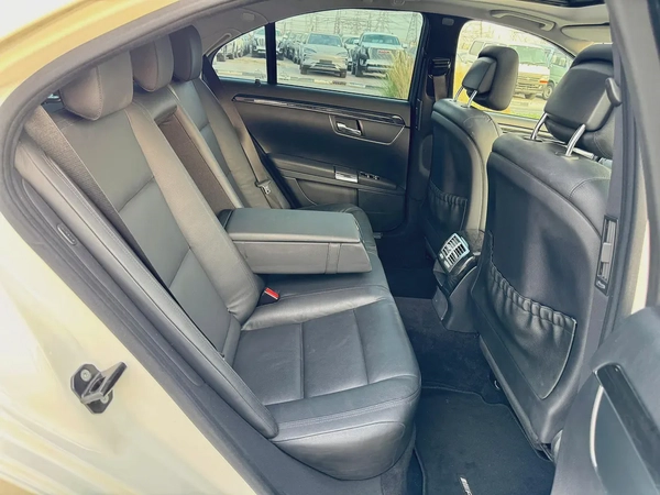 MERCEDES BENZ S350 AMG PACKAGE AUCTION GRADE 4/B