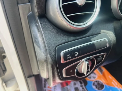 2017 Mercedes-Benz C200 C-Class GCC Specs - Impeccable Condition-13