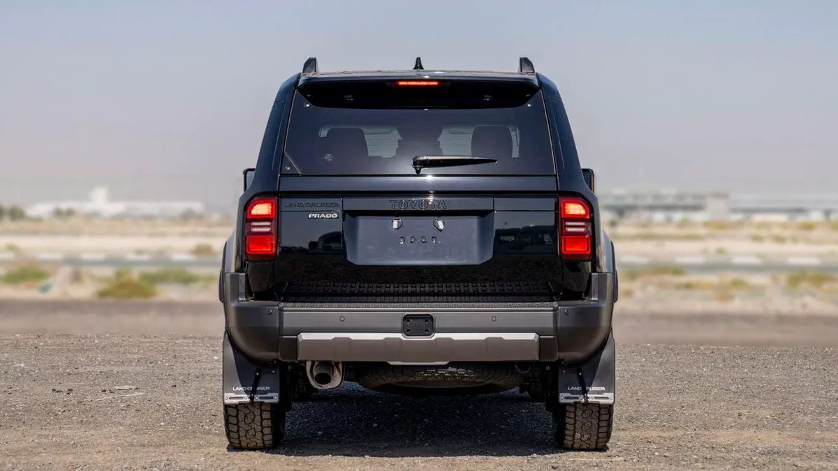 Toyota Prado 2.8 ADVENTURE-7-0