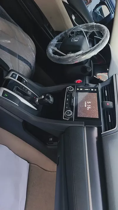 2016 Honda Civic Sport GCC Specs-10
