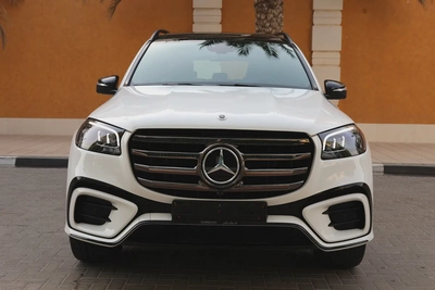 MERCEDES-BENZ GLS450-4MATIC-2024-13000KM-GCC SPECS-UNDER WARRANTY-NIGHT PACKAGE-6