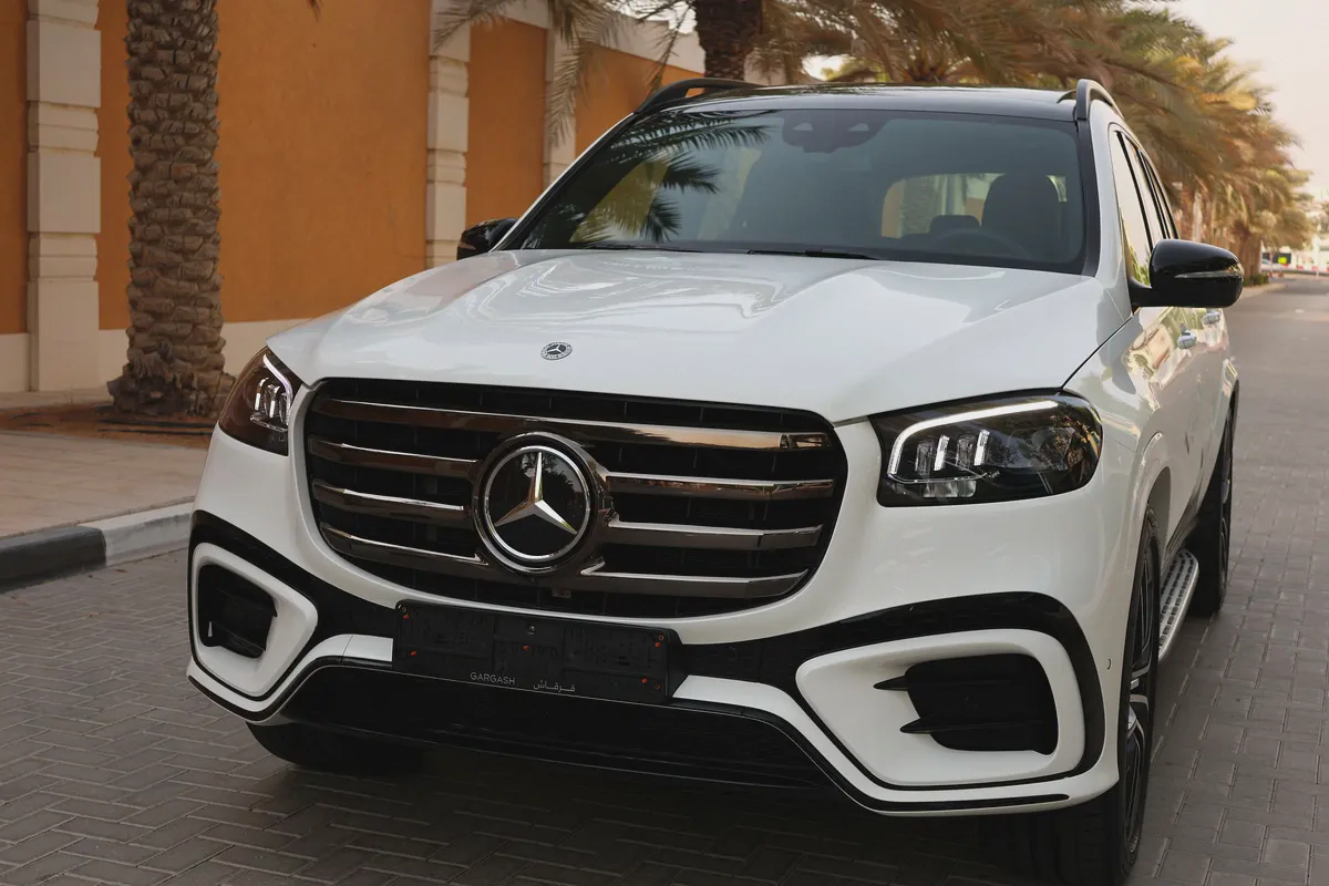 MERCEDES-BENZ GLS450-4MATIC-2024-13000KM-GCC SPECS-UNDER WARRANTY-NIGHT PACKAGE-4-4