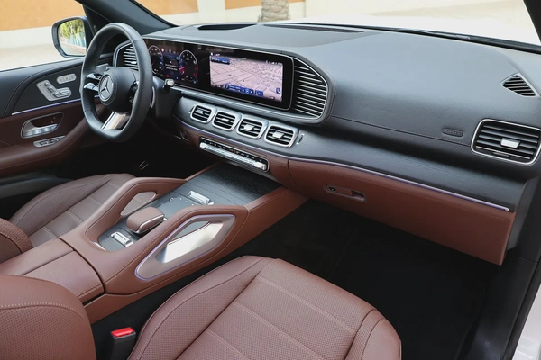 MERCEDES-BENZ GLS450-4MATIC-2024-13000KM-GCC SPECS-UNDER WARRANTY-NIGHT PACKAGE