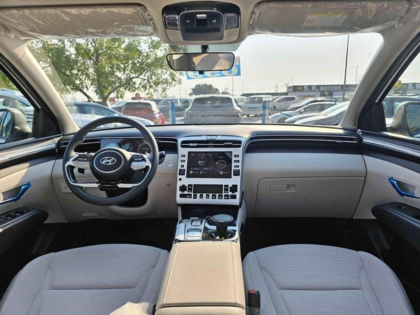 Hyundai Tucson 1.6L V4 PETROL / PUSH START / DVD CAMERA / PANORAMIC ROOF/ (CODE# TC16FO)