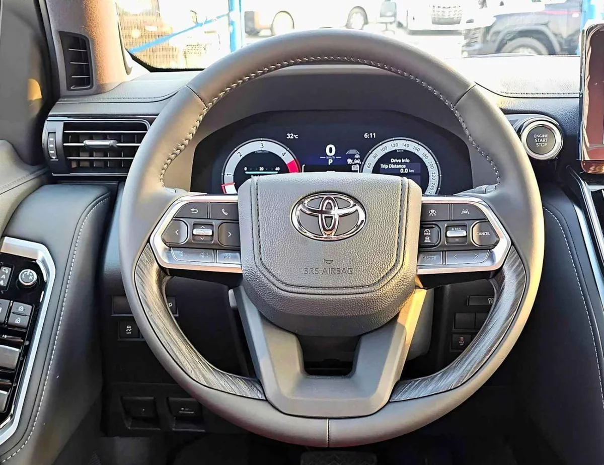 Toyota Land Cruiser VXR 3.3L DIESEL || PWR WITH MEMORY SEATS / HUD , RADAR / JBL SPEAKERS (CODE # LCDVXRHA)-19-0
