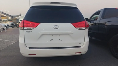2014 Toyota Sienna Limited | American Specs | Fully Loaded-9