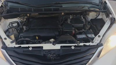 2014 Toyota Sienna Limited | American Specs | Fully Loaded-17