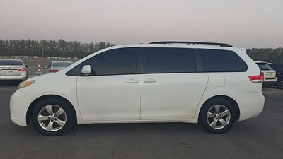2014 Toyota Sienna Limited | American Specs | Fully Loaded-4