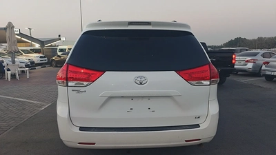 2014 Toyota Sienna Limited | American Specs | Fully Loaded-6