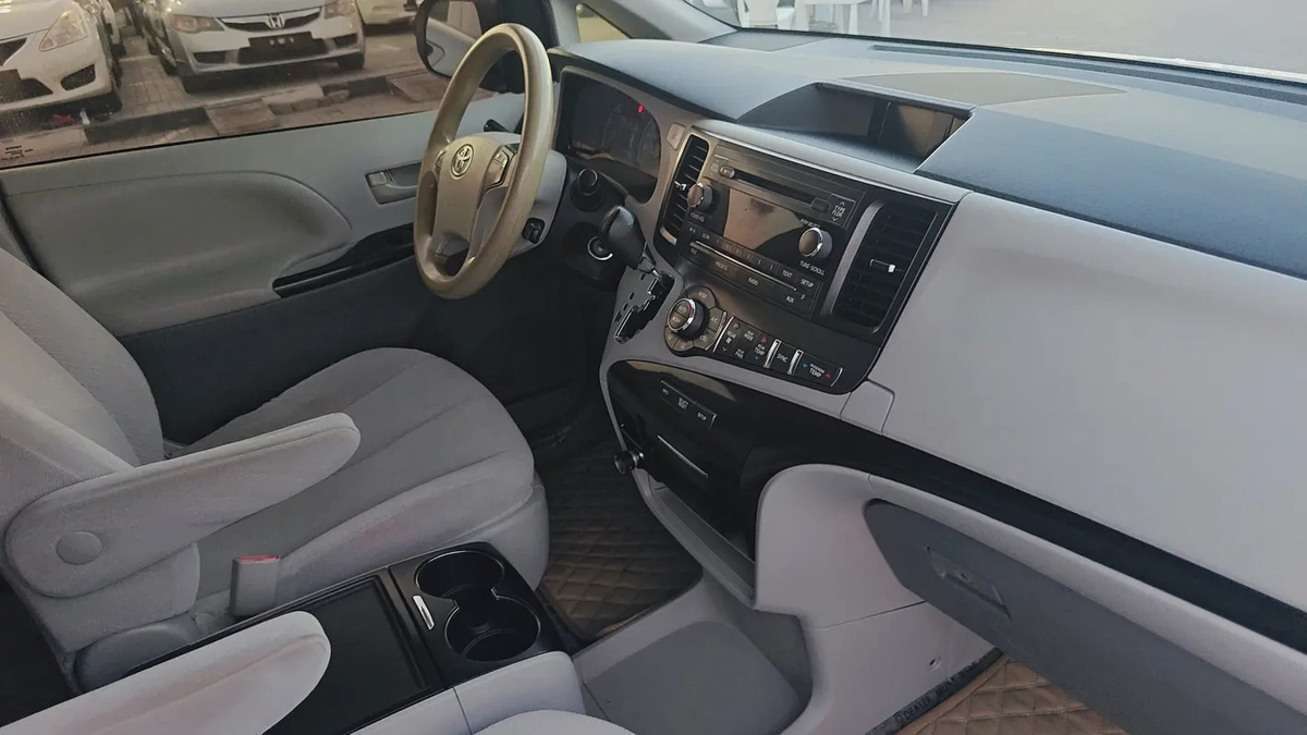 2014 Toyota Sienna Limited | American Specs | Fully Loaded-10-10