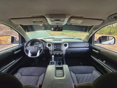 2017 Toyota Tundra Double Cab SR5 | 4.6L V8 | 2WD | US Specs | Orginal paint | Perfect condition-9