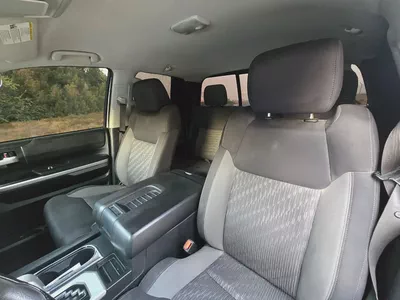 2017 Toyota Tundra Double Cab SR5 | 4.6L V8 | 2WD | US Specs | Orginal paint | Perfect condition-18