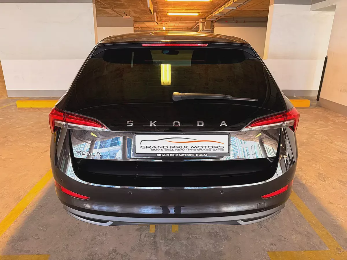 Skoda Scala Style Sport 2022 Model GCC Specs With Full Service History In Pristine Condition-7-7