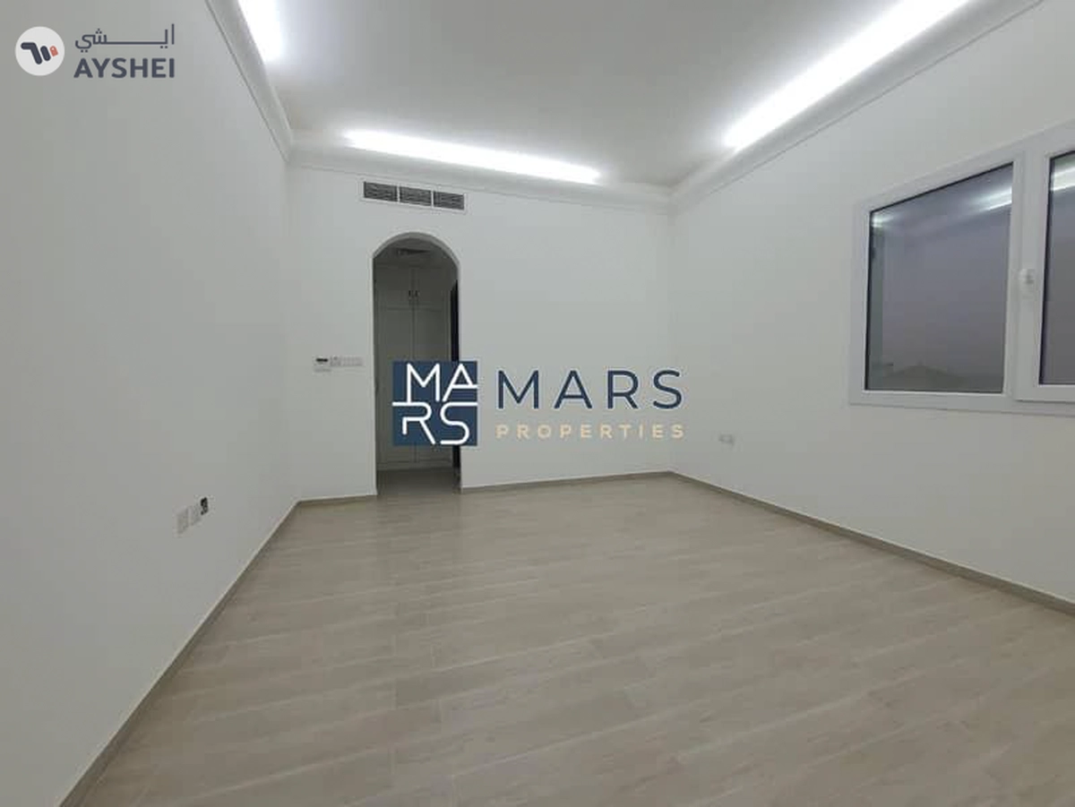 Specious Villa | Modren Finishing Availabile At Prime location-9-9