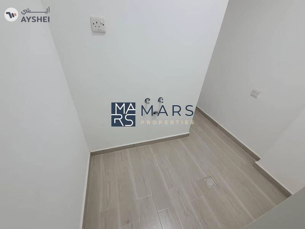 Specious Villa | Modren Finishing Availabile At Prime location