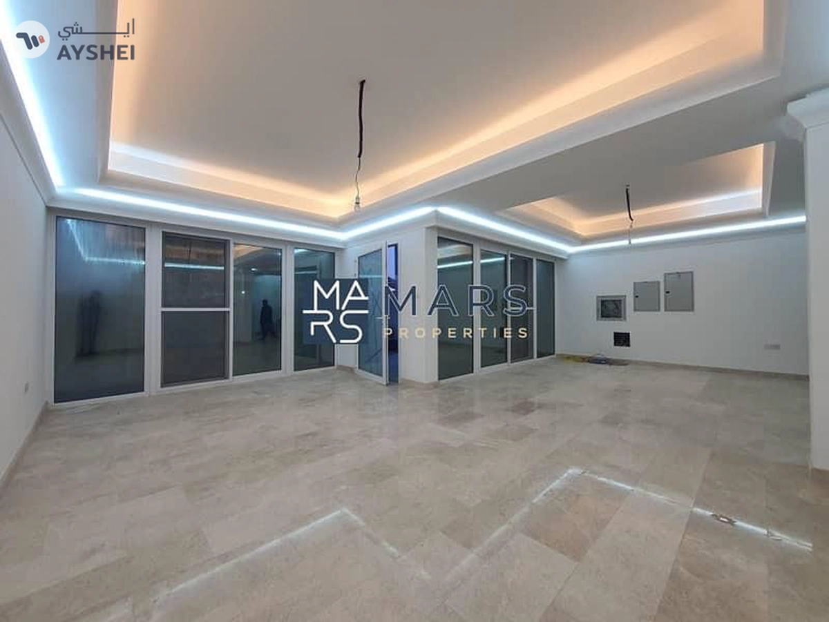 Specious Villa | Modren Finishing Availabile At Prime location-1-1
