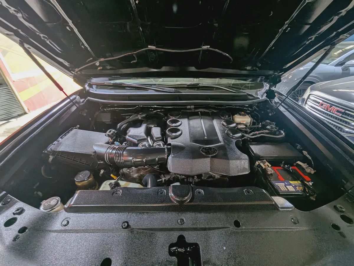 Toyota Prado VXR V6 4.0L Full Option | GCC Specs | Excellent Condition |