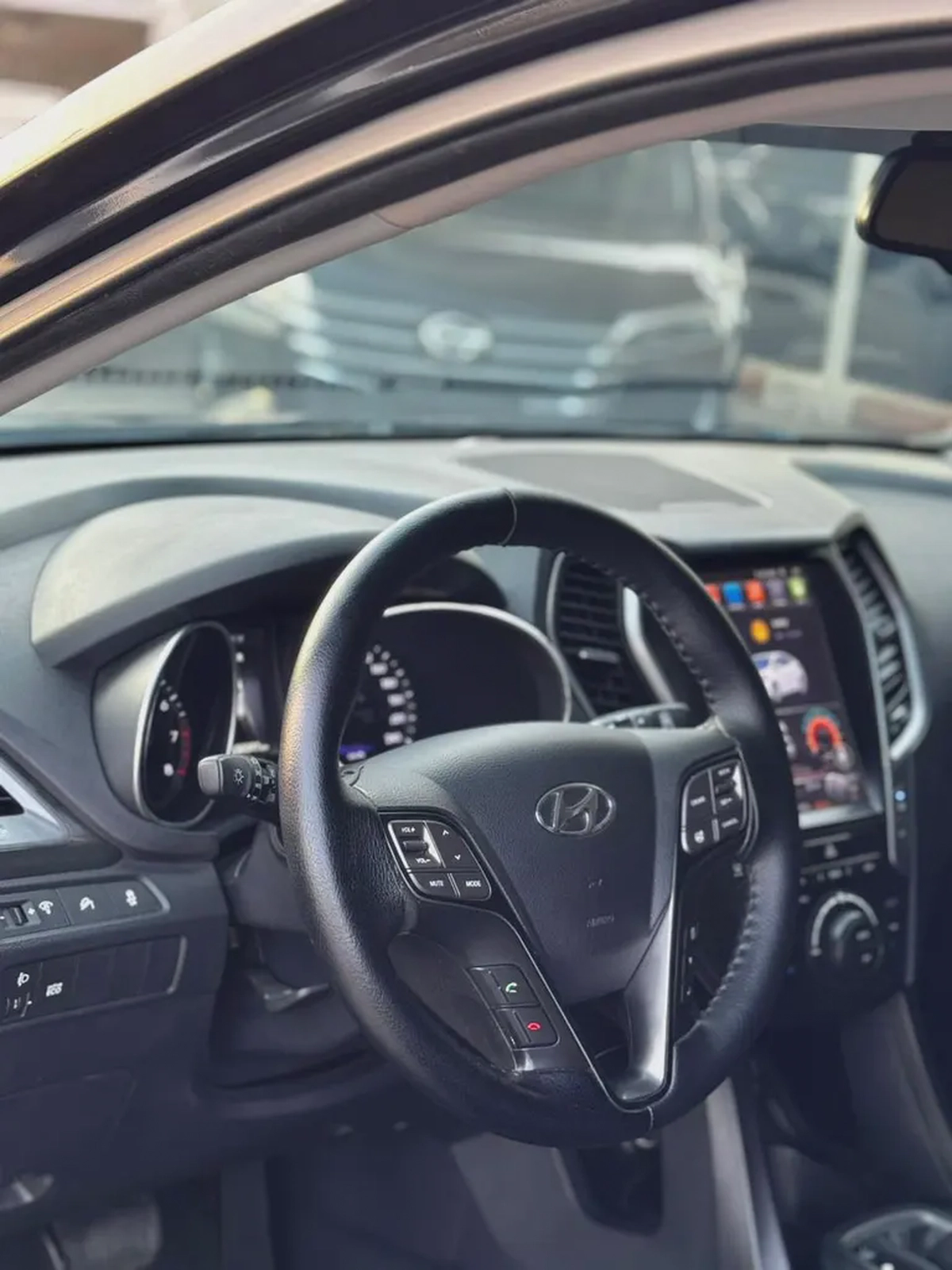 HYUNDAI//SANTAFE TGDI (2016)// KOREA// FULL OPTIONS//GOOD CONDITION//LOW MILLAGE//-7-7
