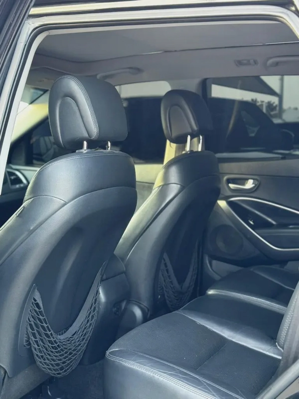 HYUNDAI//SANTAFE TGDI (2016)// KOREA// FULL OPTIONS//GOOD CONDITION//LOW MILLAGE//