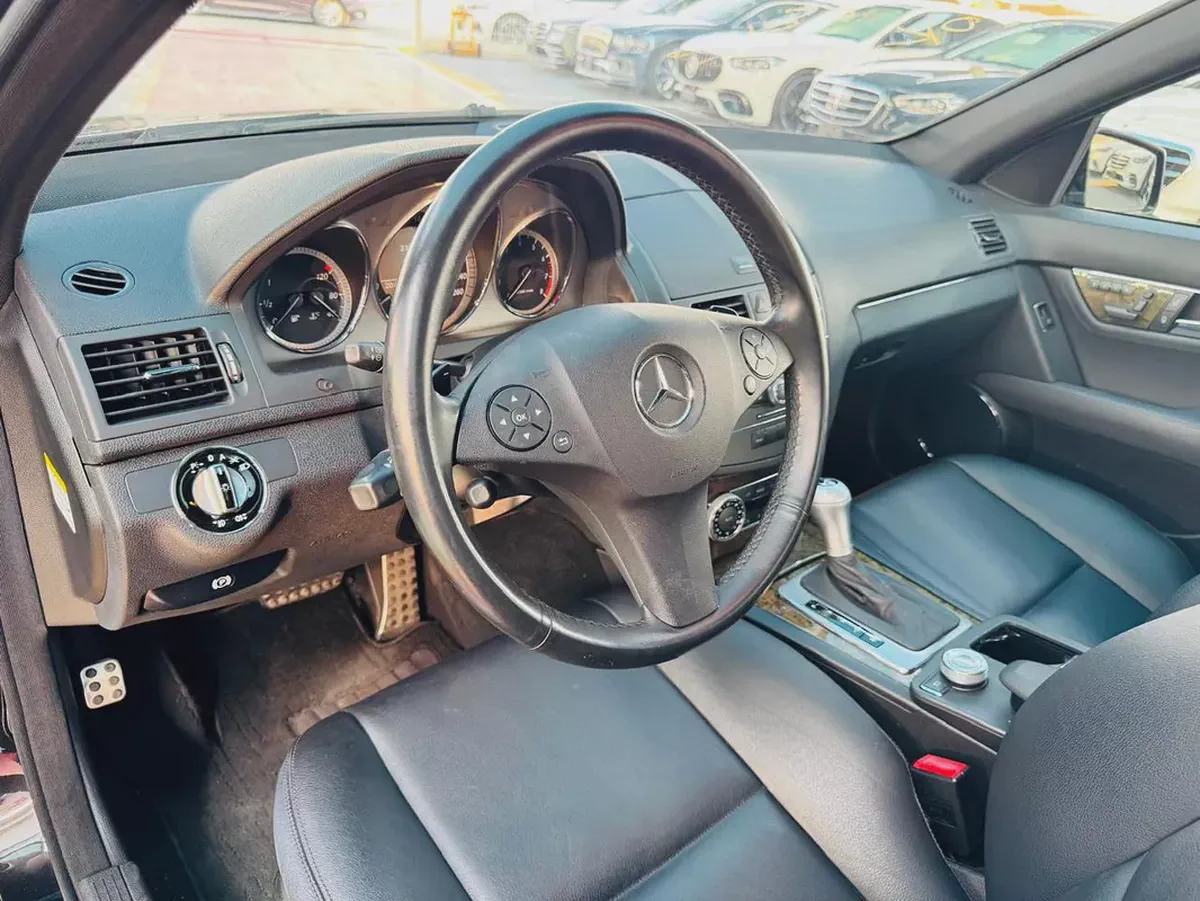 BENZ C300 | 2010 | ONLY : 82144 KM | JAPAN IMPORT | CLEAN TITLE-9-9