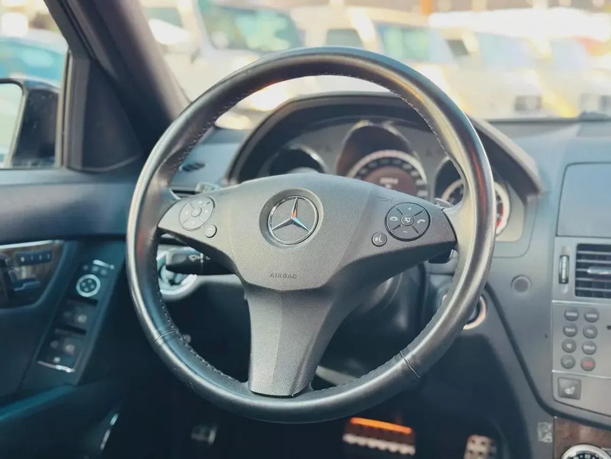 BENZ C300 | 2010 | ONLY : 82144 KM | JAPAN IMPORT | CLEAN TITLE-18-18