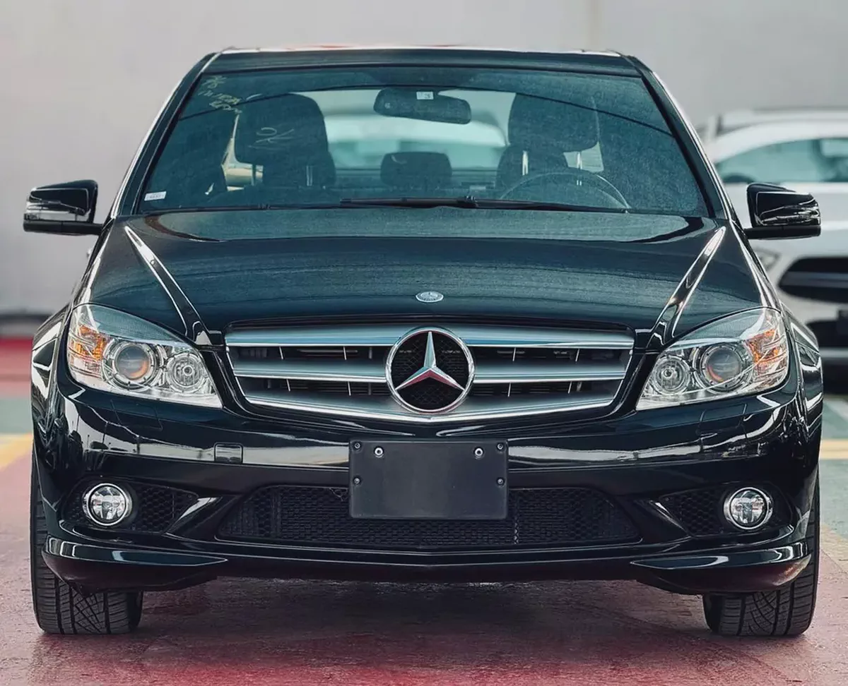 BENZ C300 | 2010 | ONLY : 82144 KM | JAPAN IMPORT | CLEAN TITLE-2-2