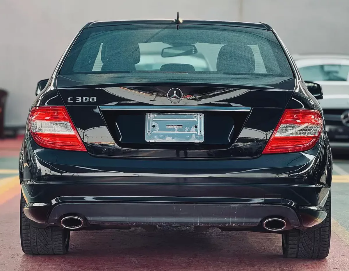 BENZ C300 | 2010 | ONLY : 82144 KM | JAPAN IMPORT | CLEAN TITLE-5-5
